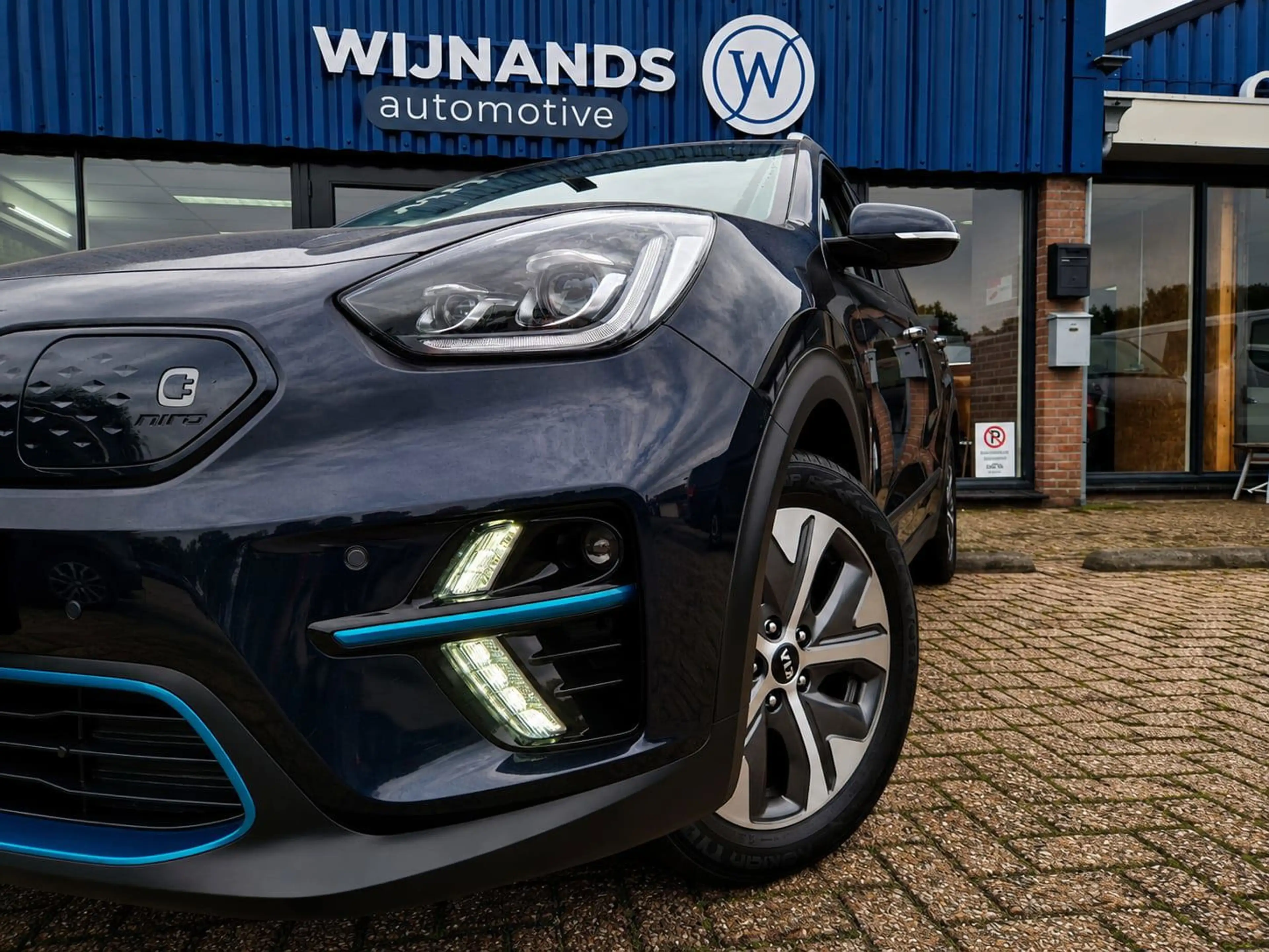 Kia e-Niro ExecutiveLine 64 kWh Soh Top Trekhaak Stuurvw LED — photo 4