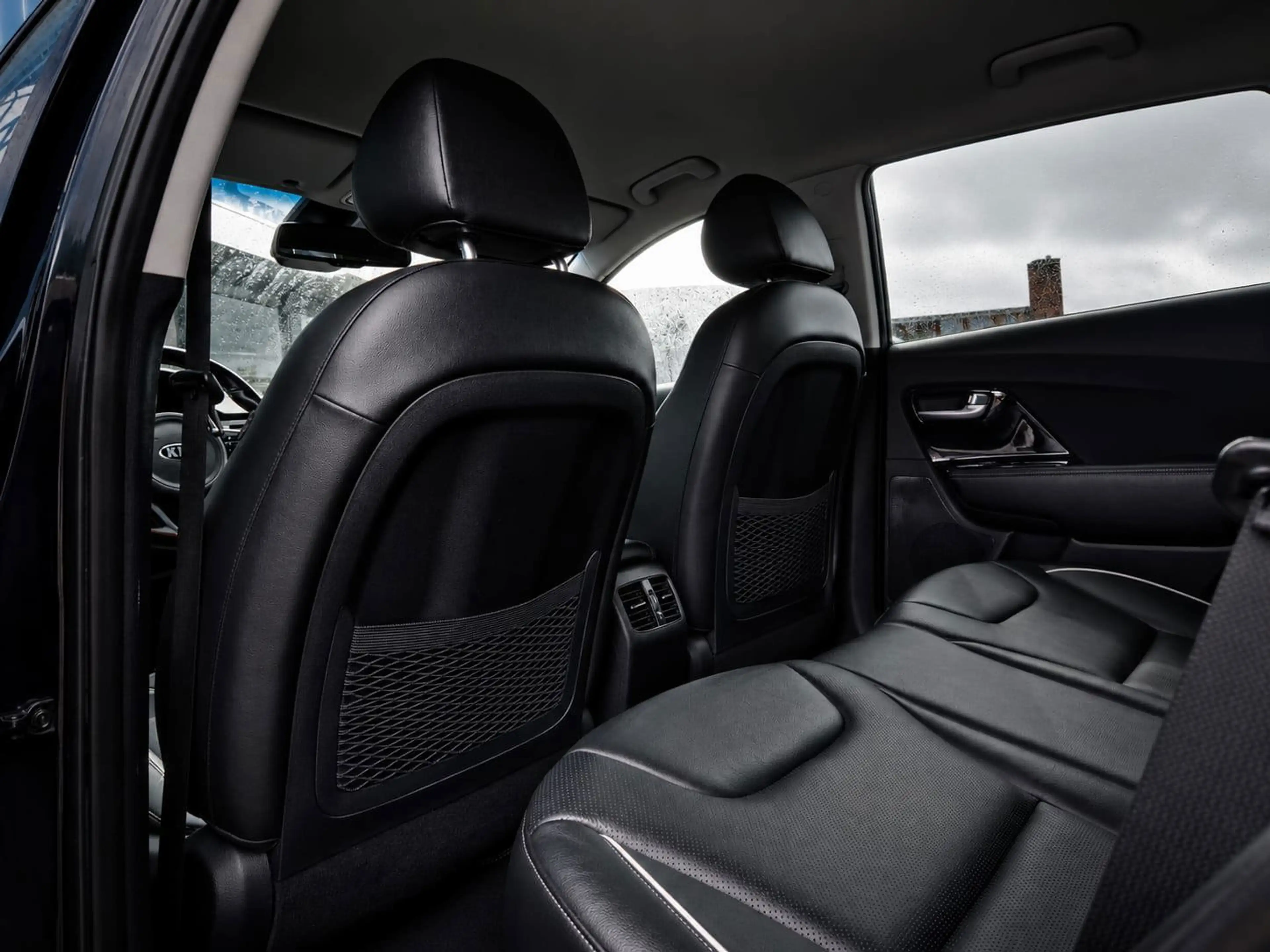 Kia e-Niro ExecutiveLine 64 kWh Soh Top Trekhaak Stuurvw LED — photo 12