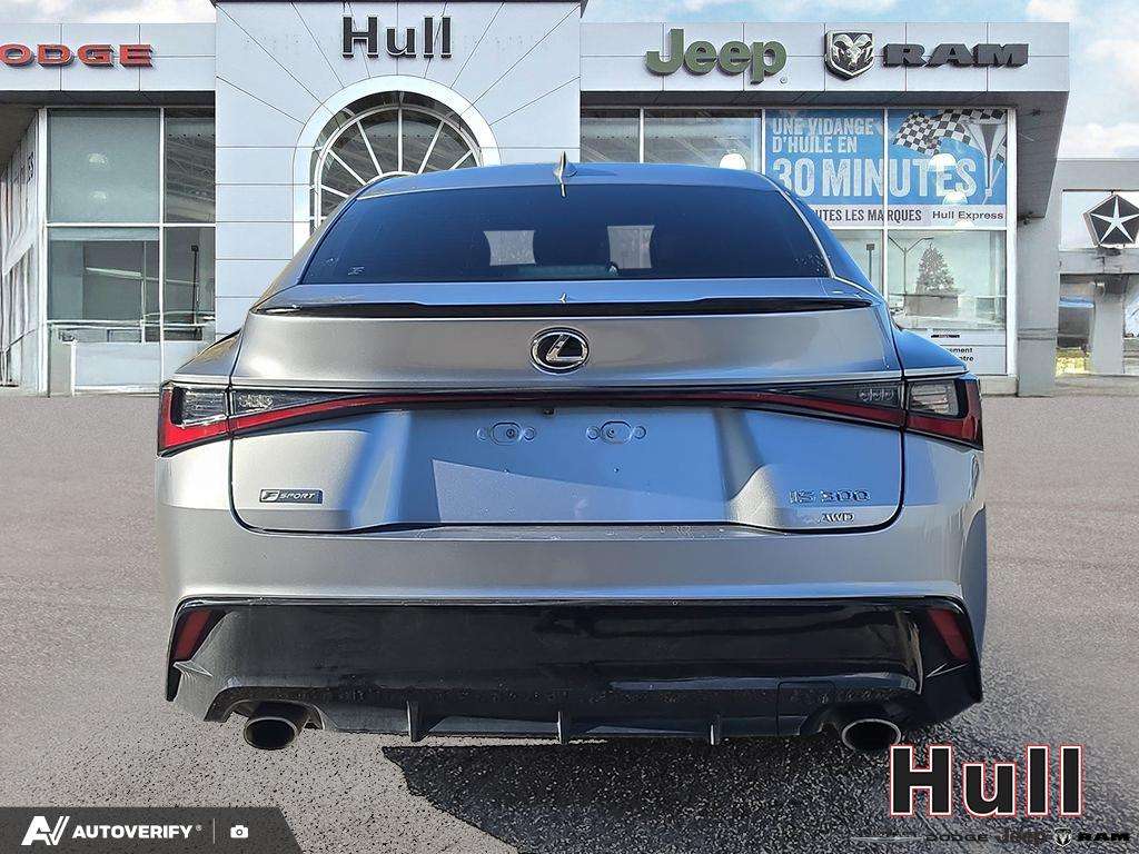 2021 Lexus IS Sedan