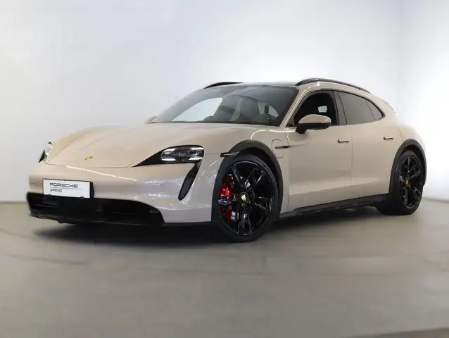 Porsche Taycan 4S Cross Turismo
