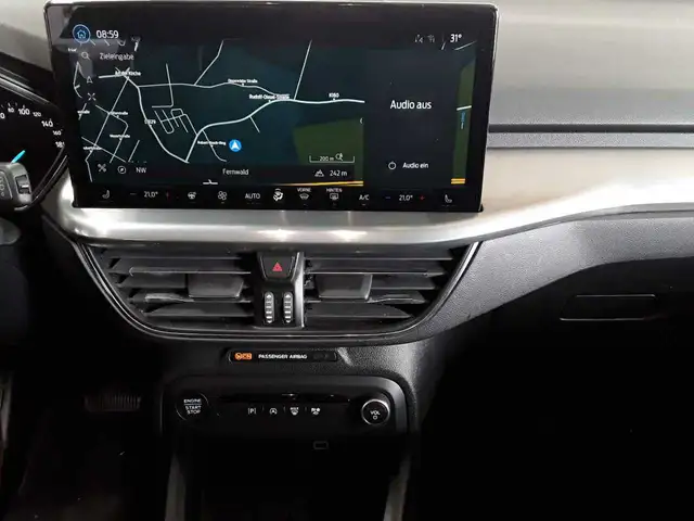 Ford Focus view 6