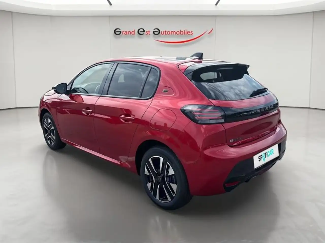Peugeot e-208 2026