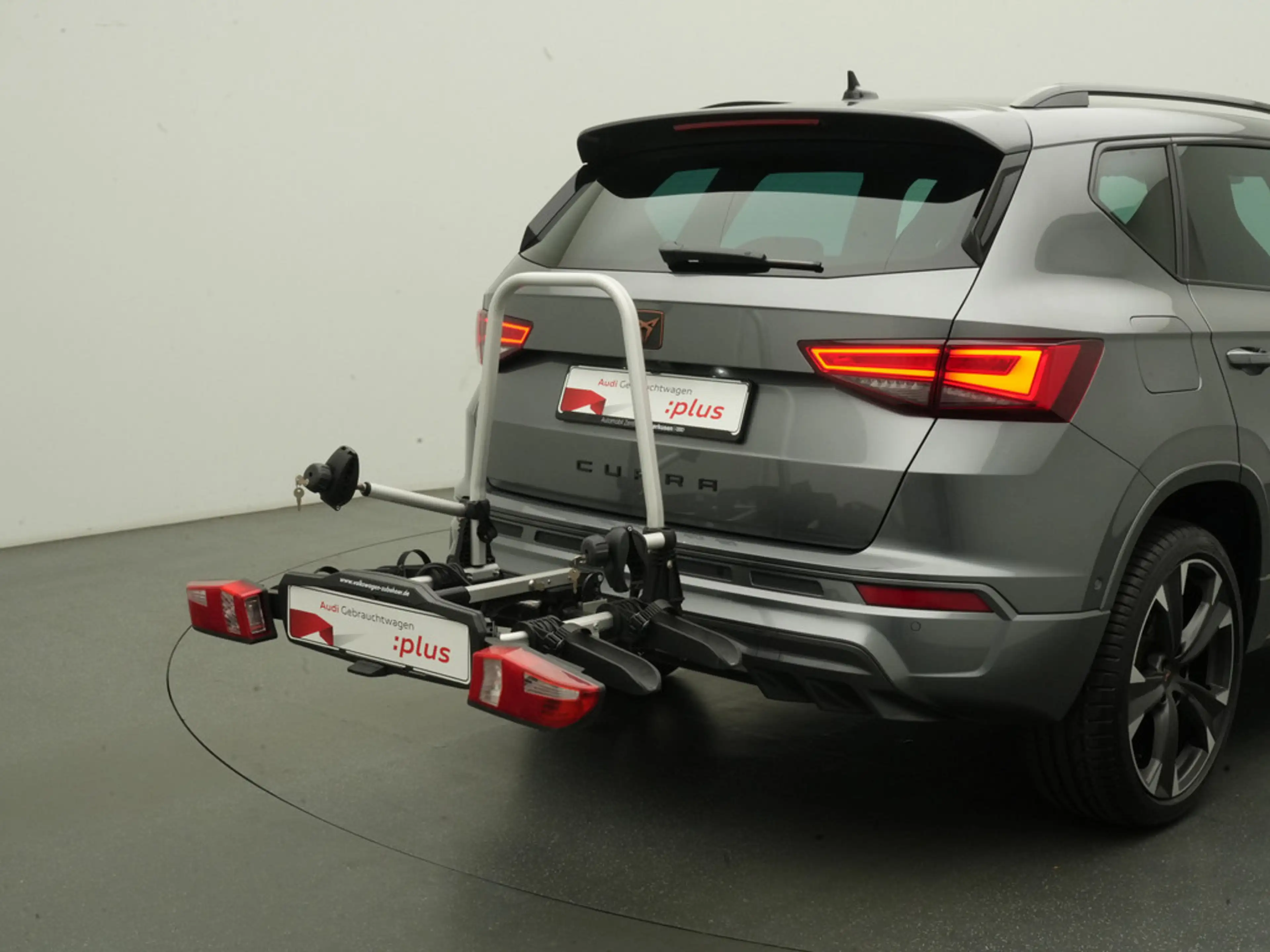 CUPRA Ateca DSG VIRT AHK ACC NAVI KAM SHZ LED PDC — photo 4