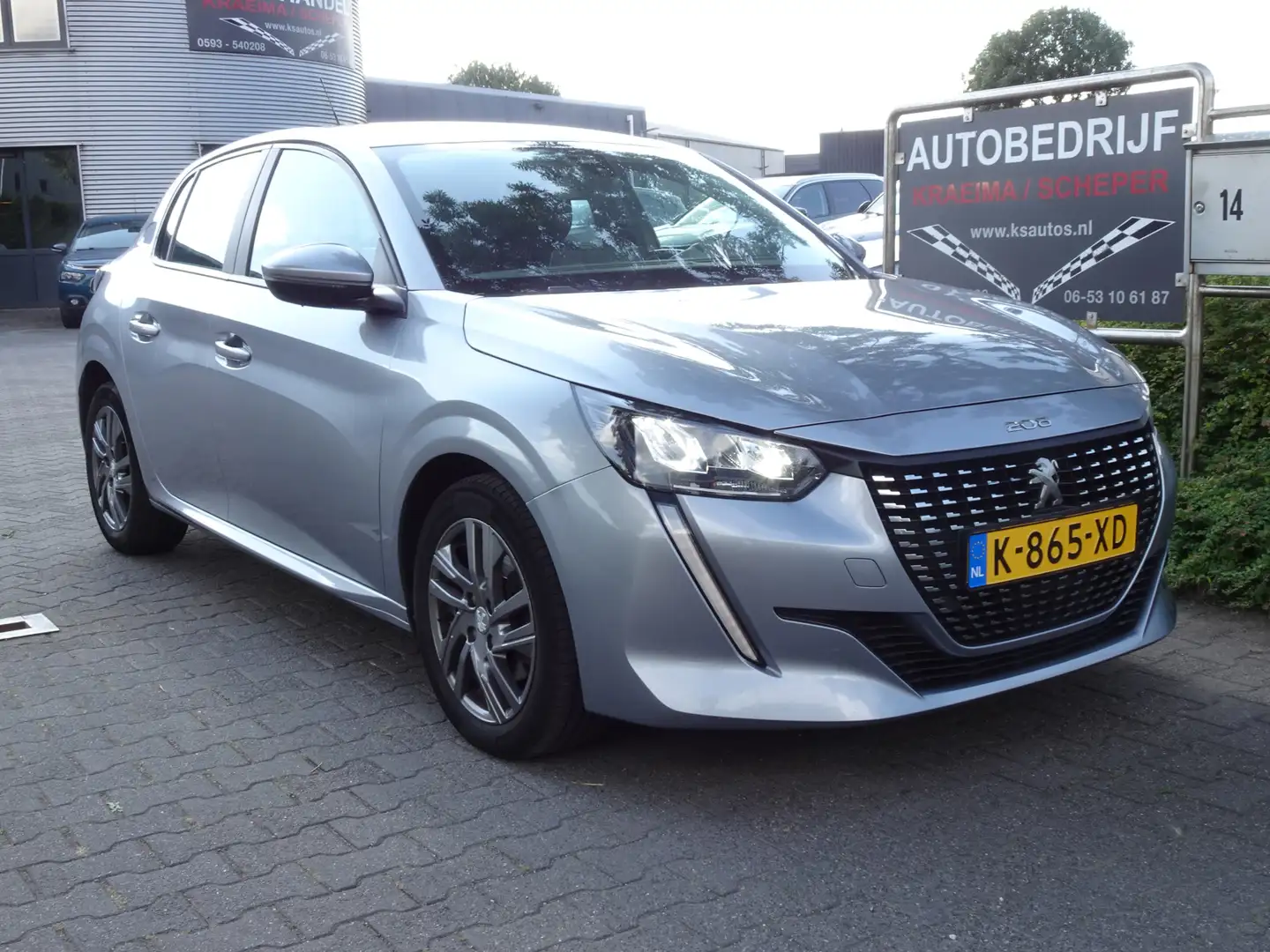 Peugeot 208 1.2 PureTech Active Gris - 1