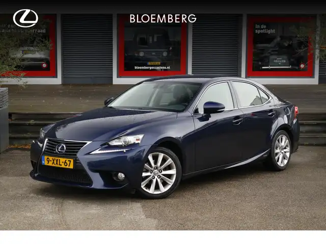 Lexus IS 300 300h Edition | Fabrieksnavigatie |