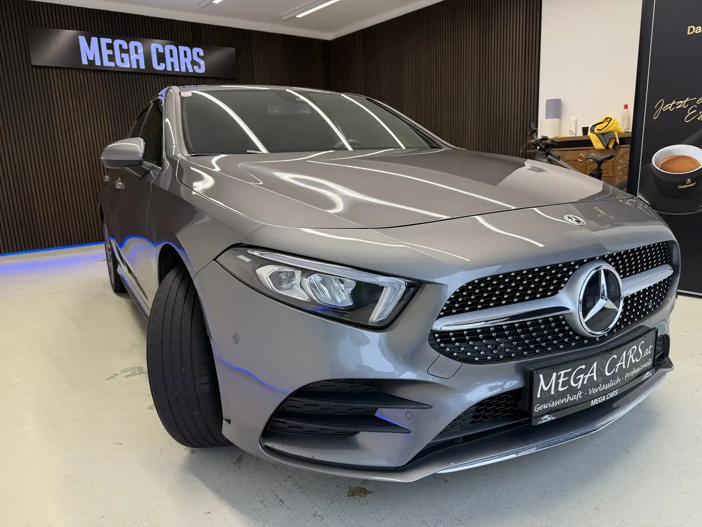 Mercedes-Benz A 250 Grau - 2
