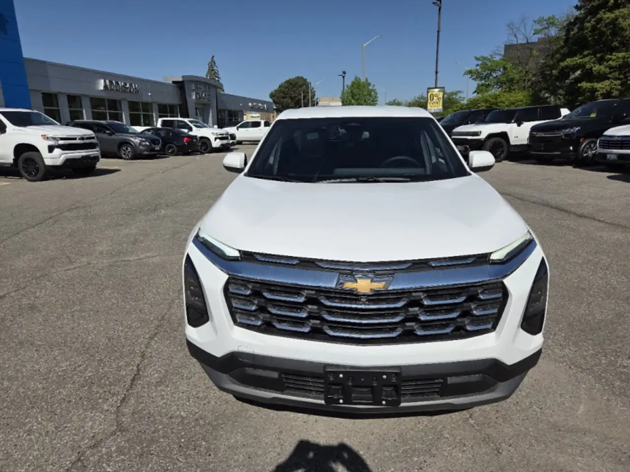 Chevrolet Equinox снимка Chevrolet Equinox