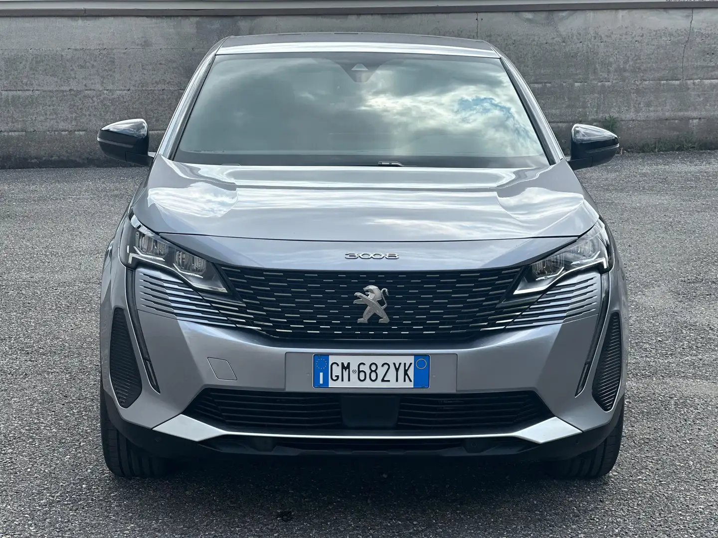 Peugeot 3008 1.6 hybrid phev Allure Pack 225cv e-eat8 Сірий - 2
