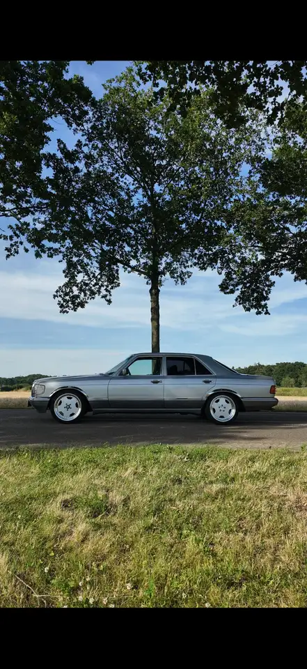 Mercedes-Benz 380 SE, foto 6