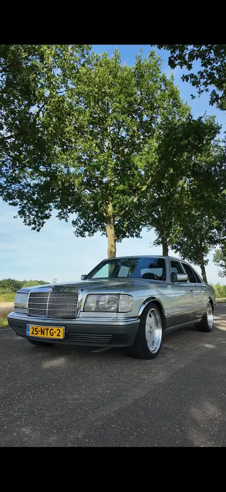 Mercedes-Benz 380 SE, foto 3