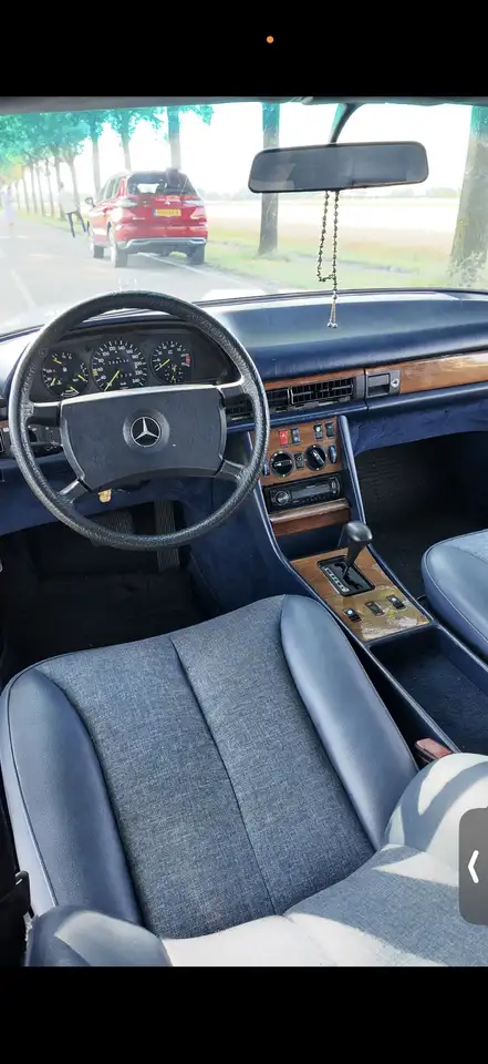 Mercedes-Benz 380 SE, foto 10