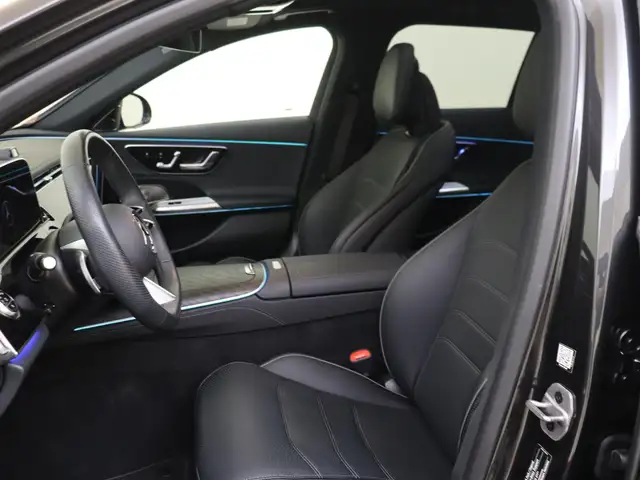 Mercedes-Benz E-Class view 11