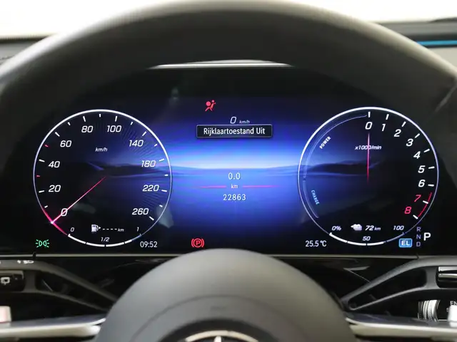 Mercedes-Benz E-Class view 12