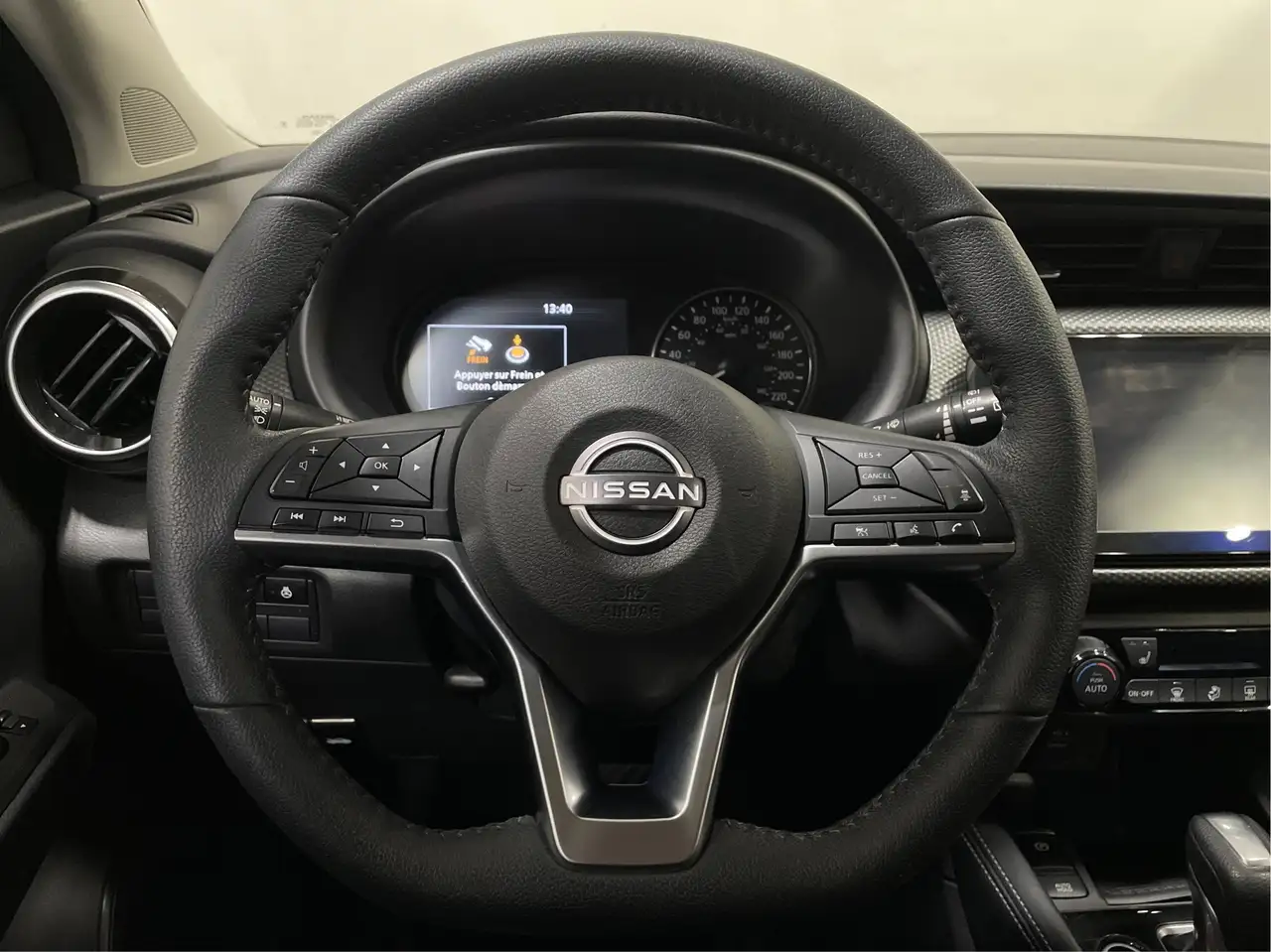 Nissan Kicks снимка Nissan Kicks