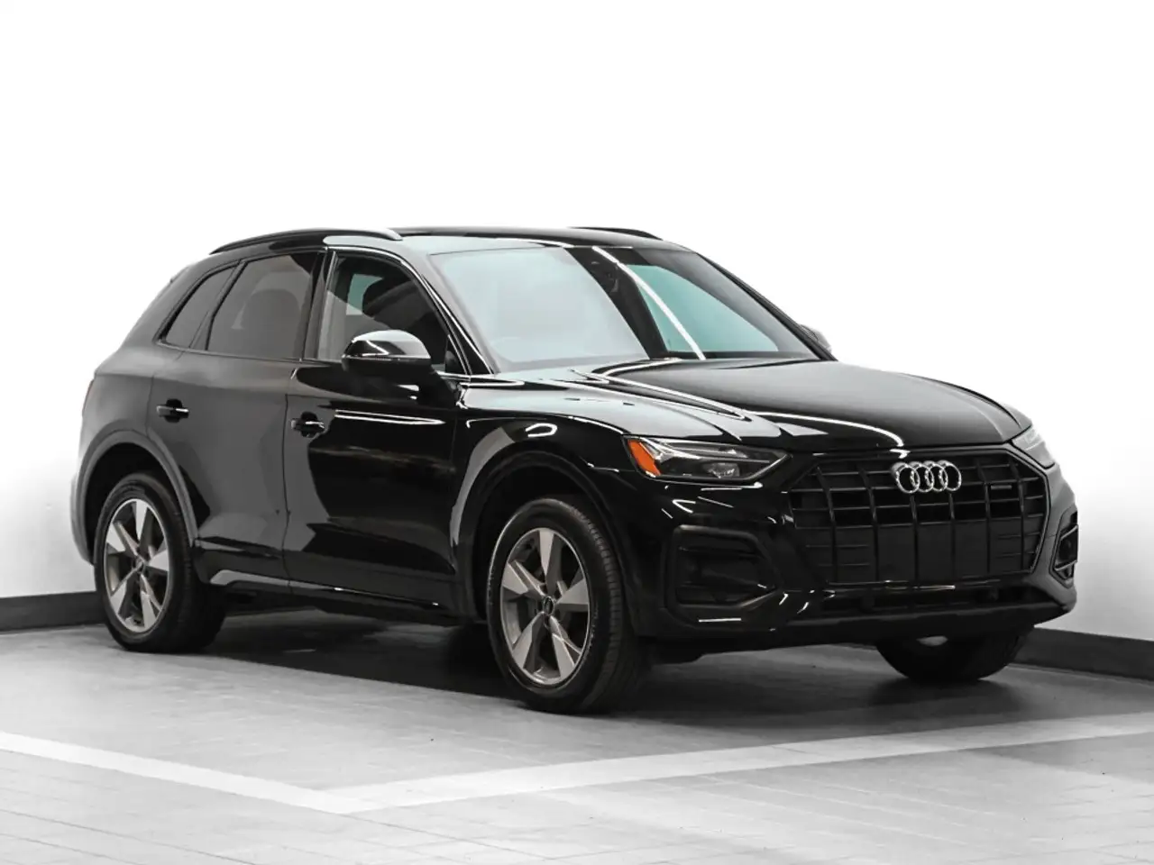 2024 Audi Q5 photo 2024 Audi Q5
