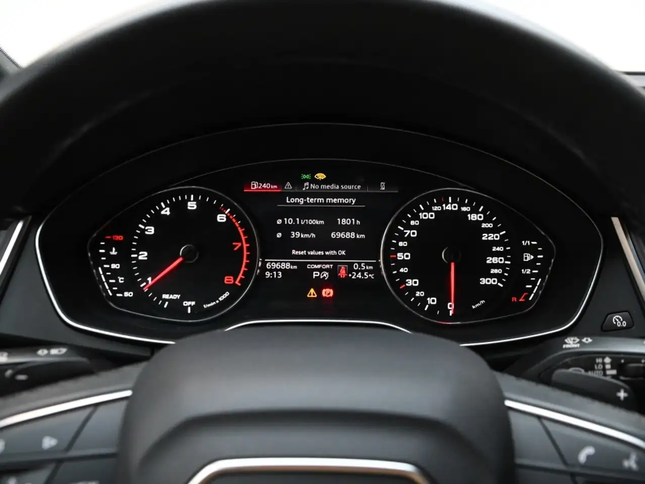 Audi Q5 photo Audi Q5