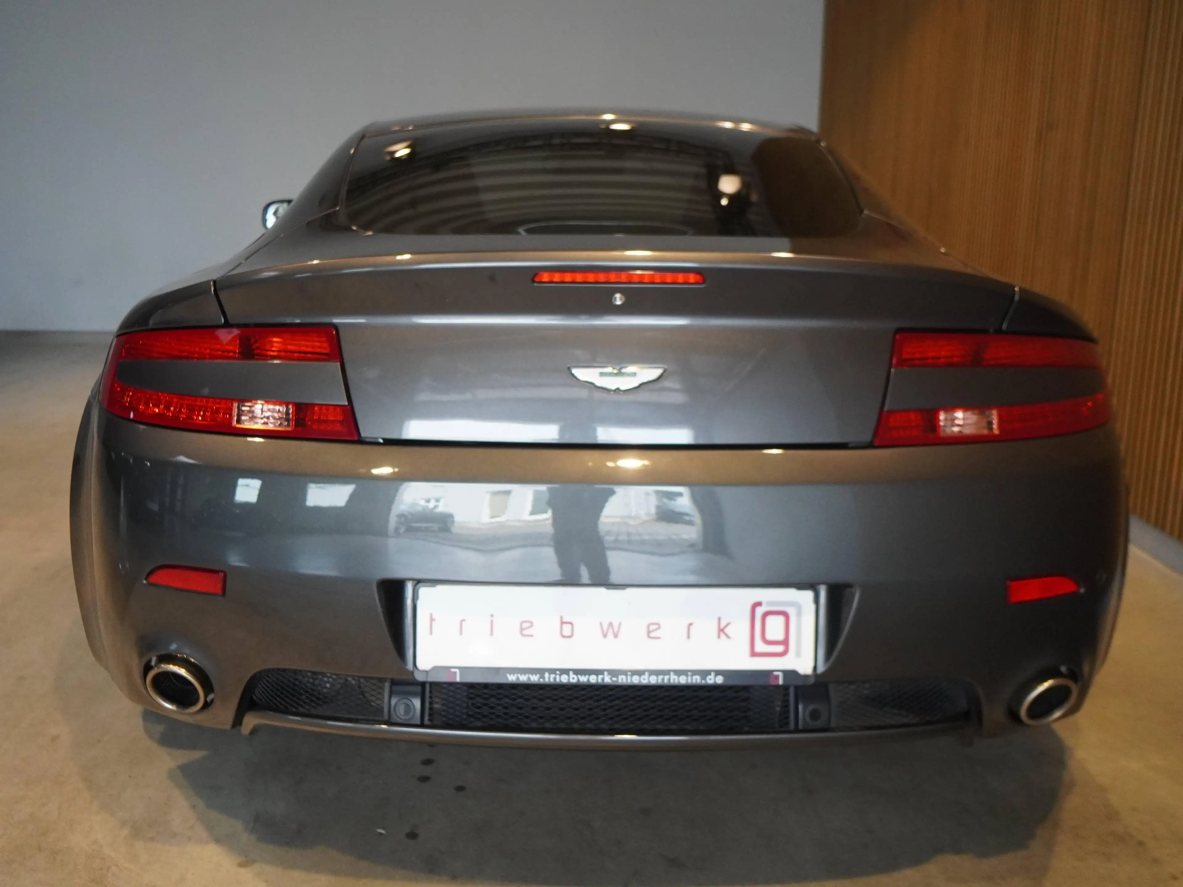 Aston Martin Vantage V8 Vantage Sportshift-BRD-U-frei-Nur 43000 KM — photo 15