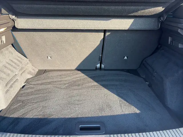 Renault Austral view 16