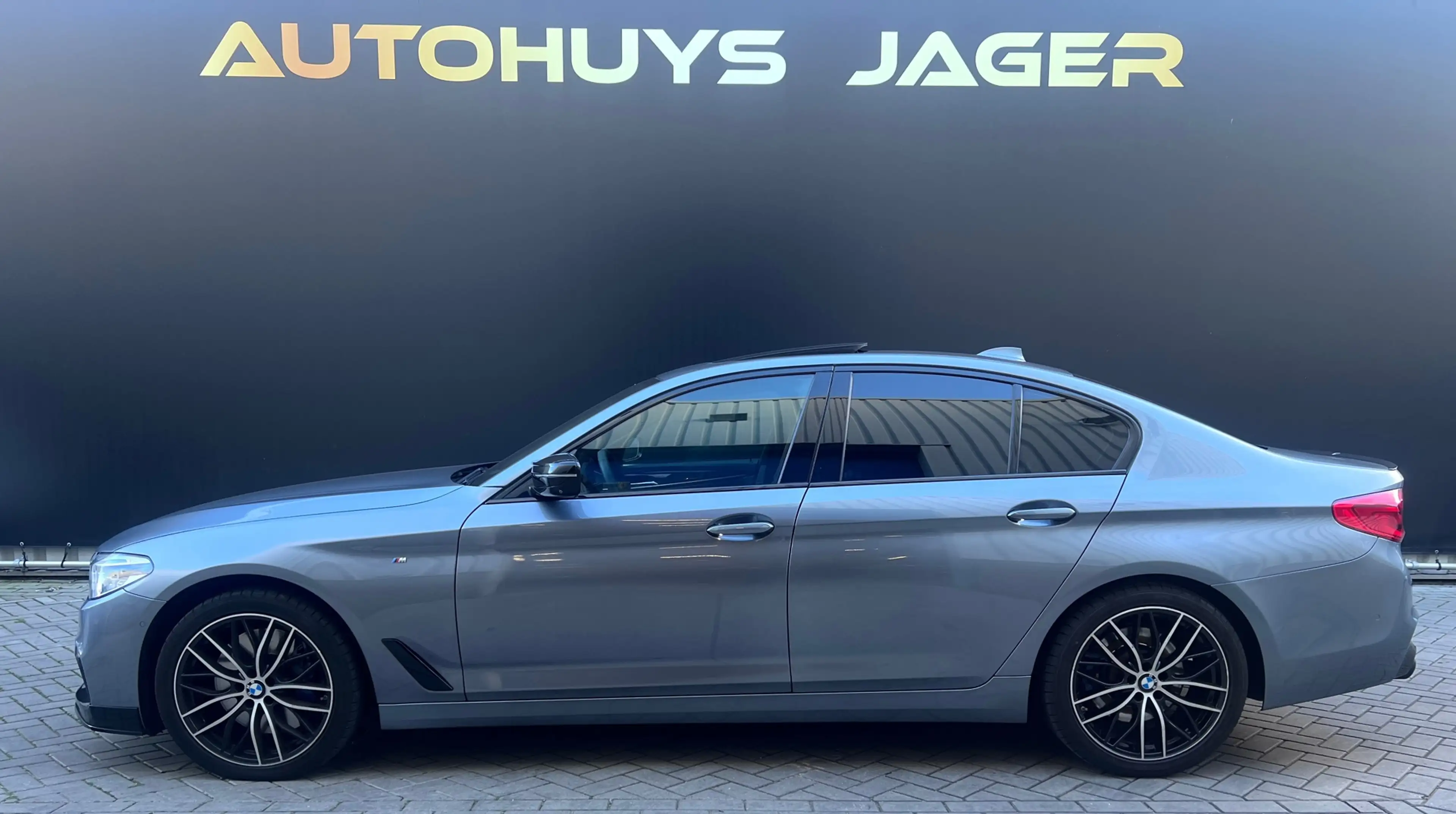 BMW 540 5-serie 540i xDrive High Executive -M Sport Pano V — photo 2
