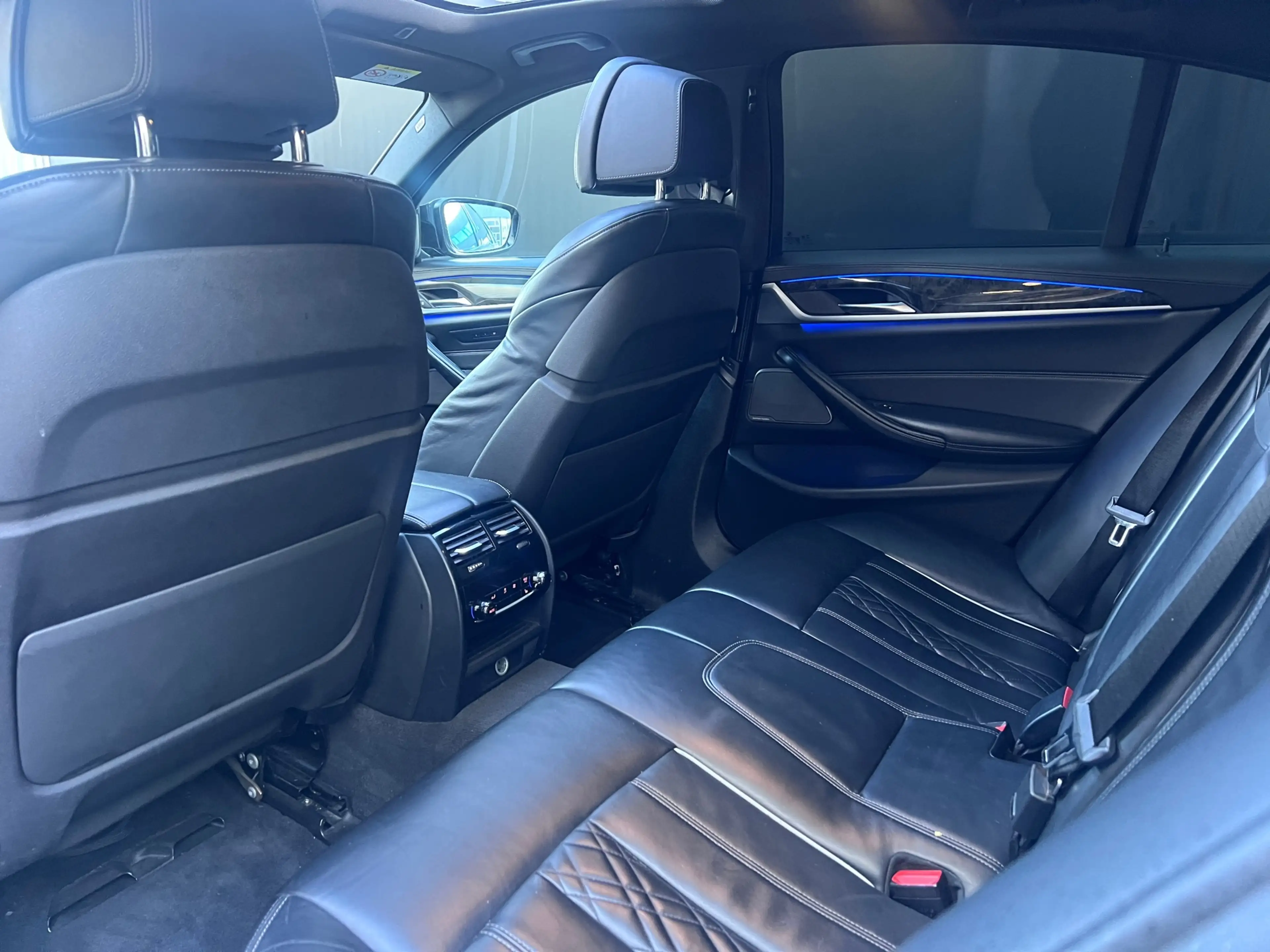BMW 540 5-serie 540i xDrive High Executive -M Sport Pano V — photo 14