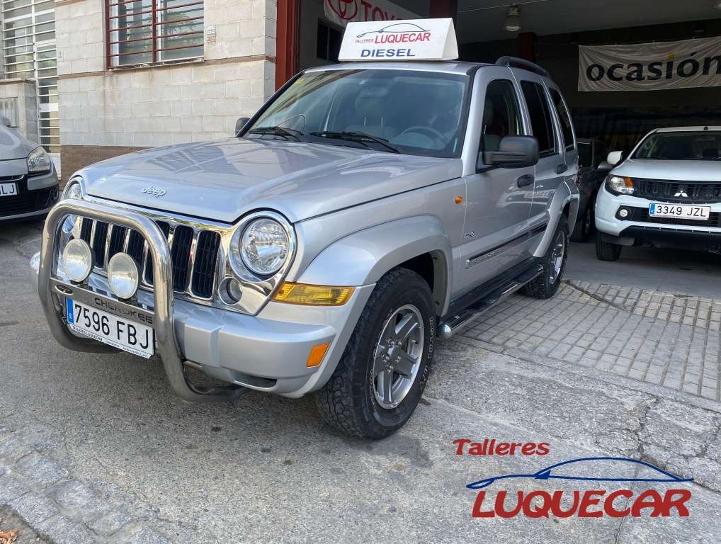 Jeep Cherokee 2.8CRD 65 Aniversario - foto 1