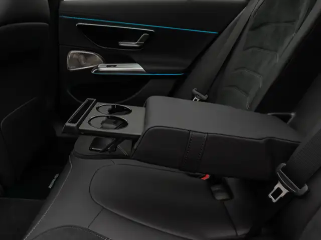 Mercedes-Benz E-Class view 27