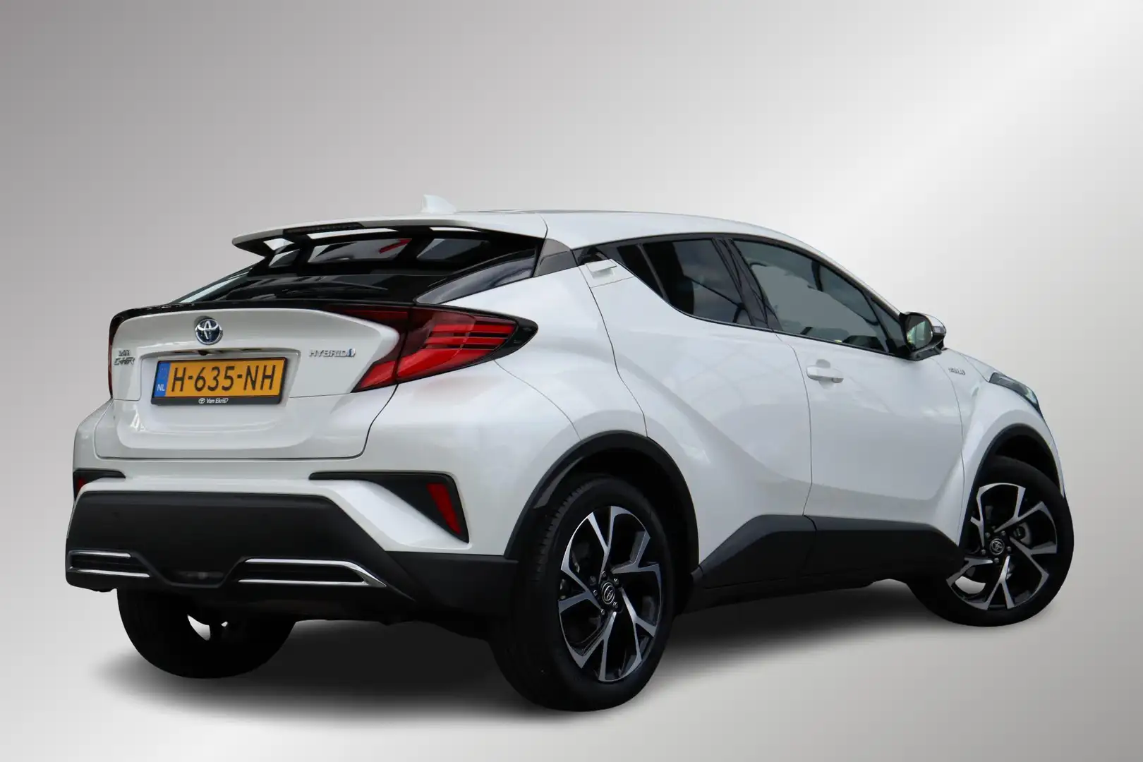 Toyota C-HR 2.0 Hybrid First Edition, BSM, JBL audio, Blanc - 2