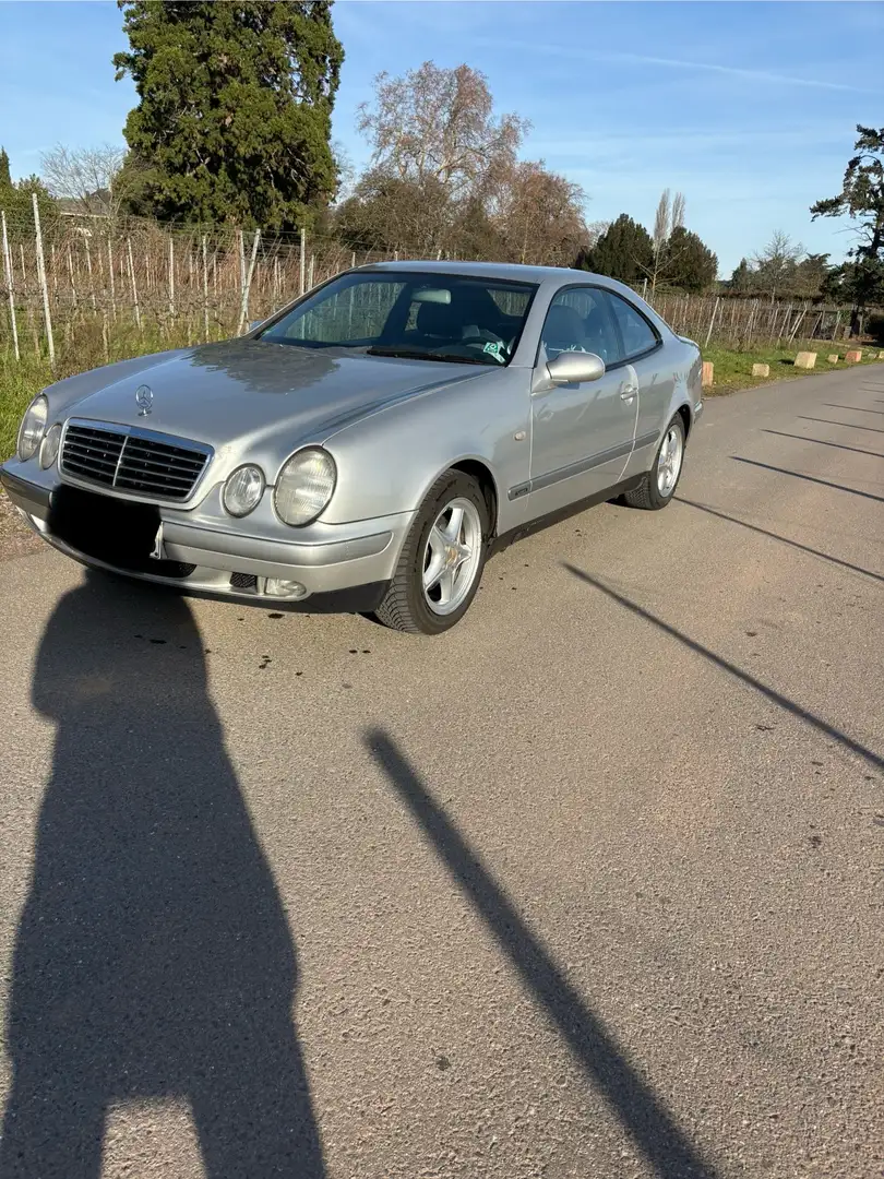 Mercedes-Benz CLK Sport CLK 200 Plateado - 2