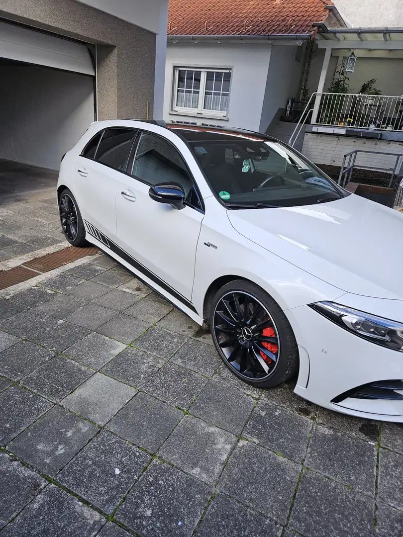 Mercedes-Benz A 35 AMG 4Matic Speedschift DCT 7G Weiß - 2