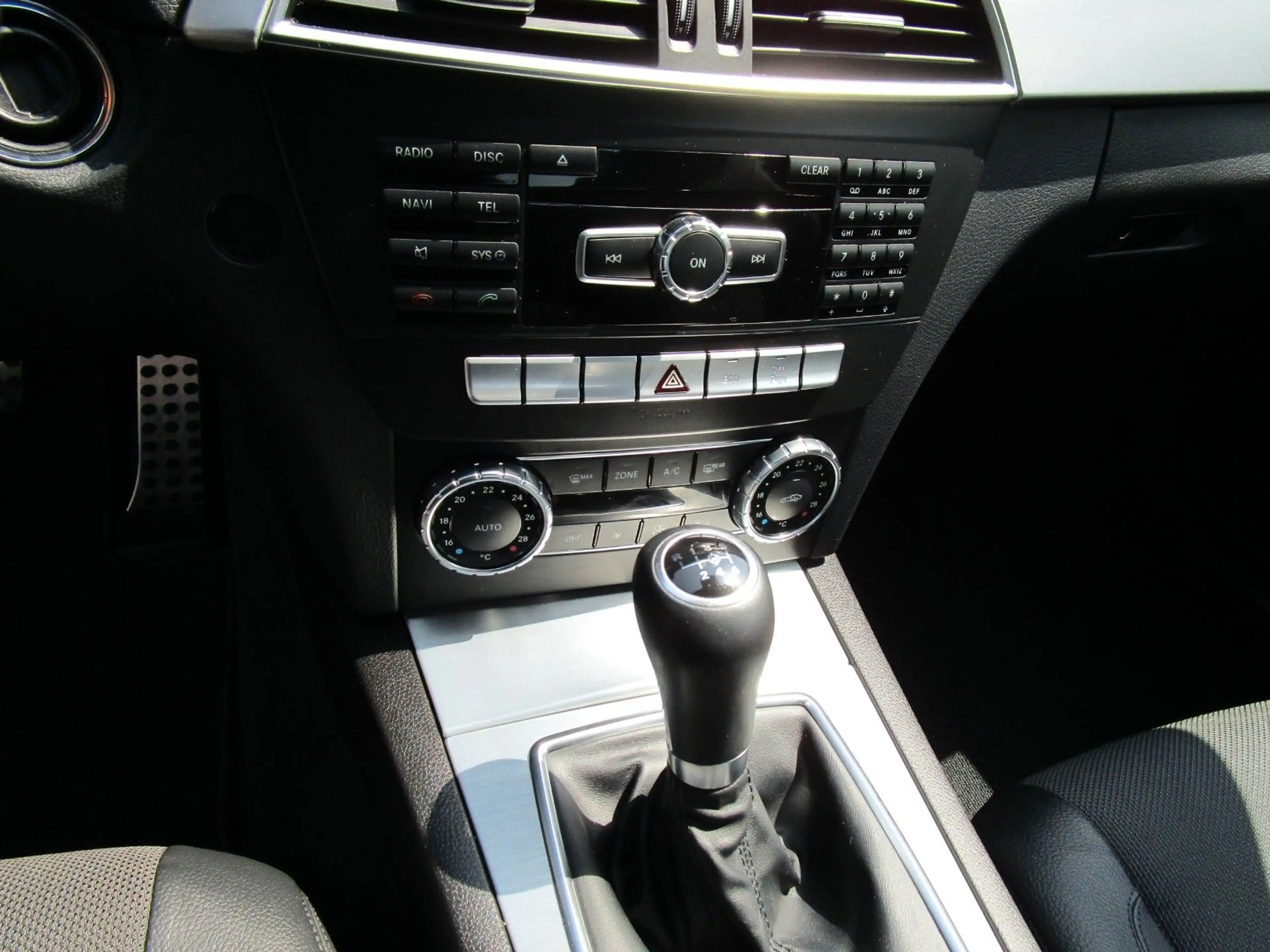 Mercedes-Benz C 250 C -Klasse Coupe C 250 CDI AMG-PAKET — photo 13