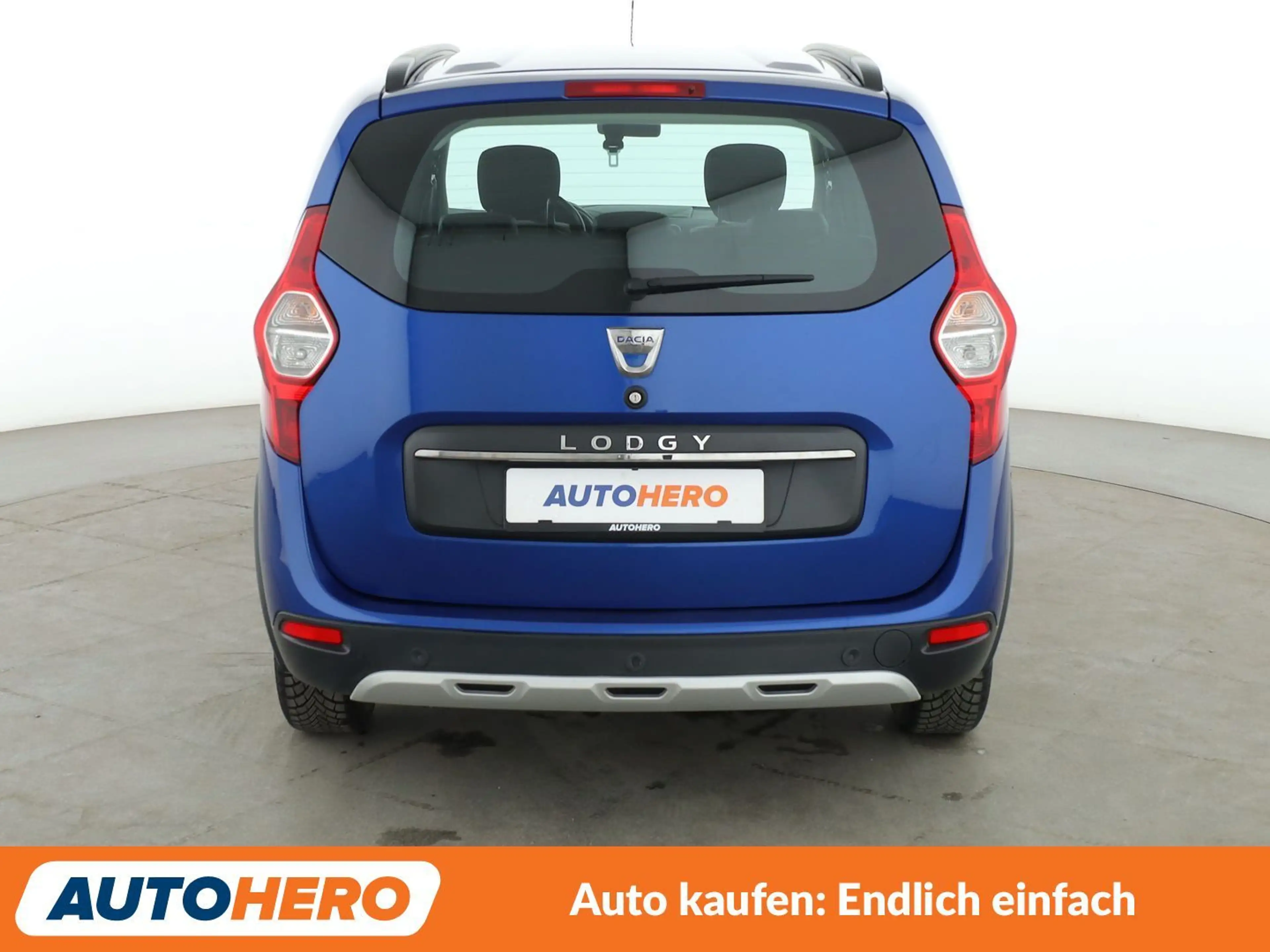 Dacia Lodgy 1.5 Blue dCi Stepway *NAVI*CAM*SHZ*TEMPO*KLIMA* — photo 5
