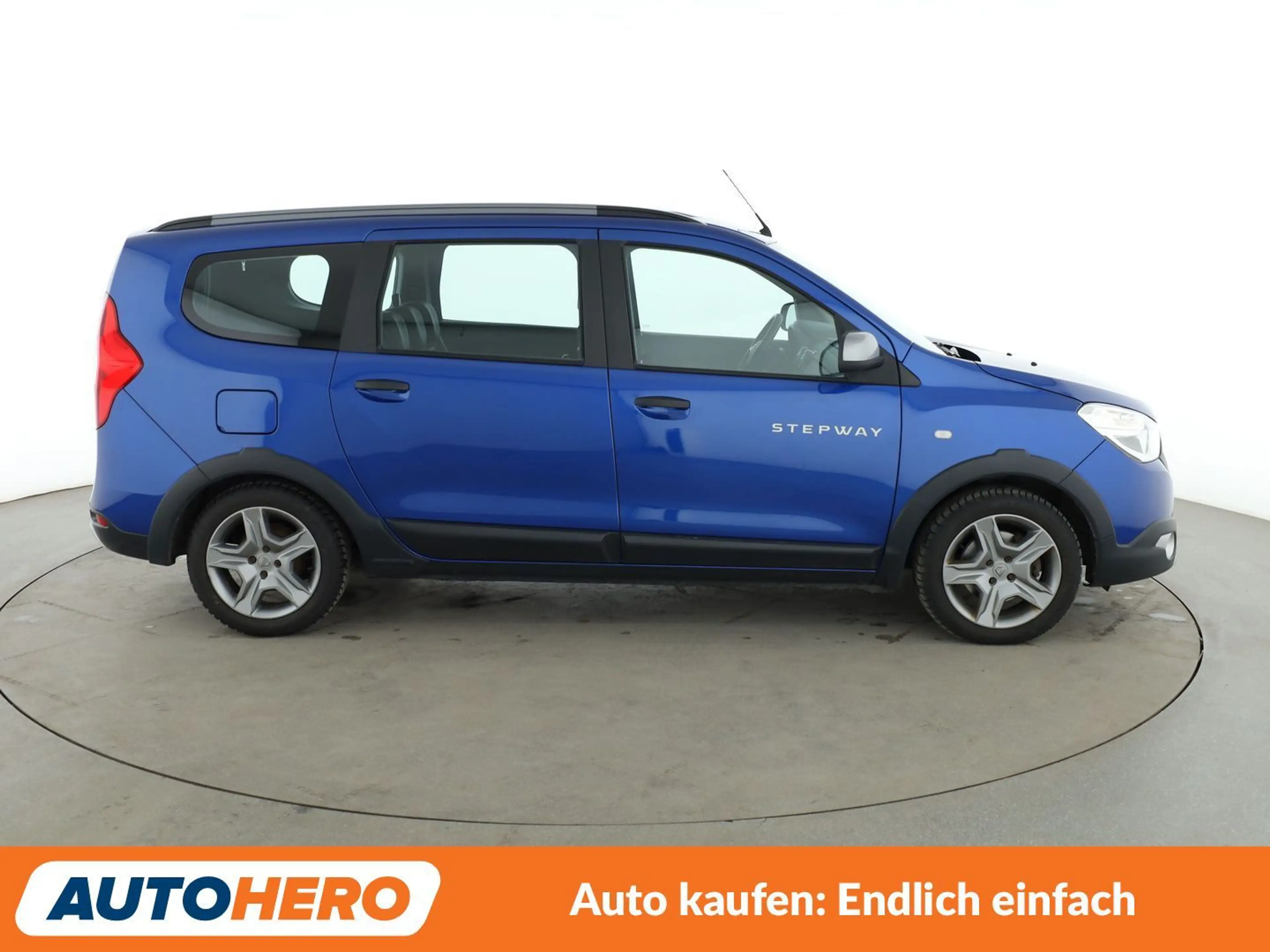 Dacia Lodgy 1.5 Blue dCi Stepway *NAVI*CAM*SHZ*TEMPO*KLIMA* — photo 7
