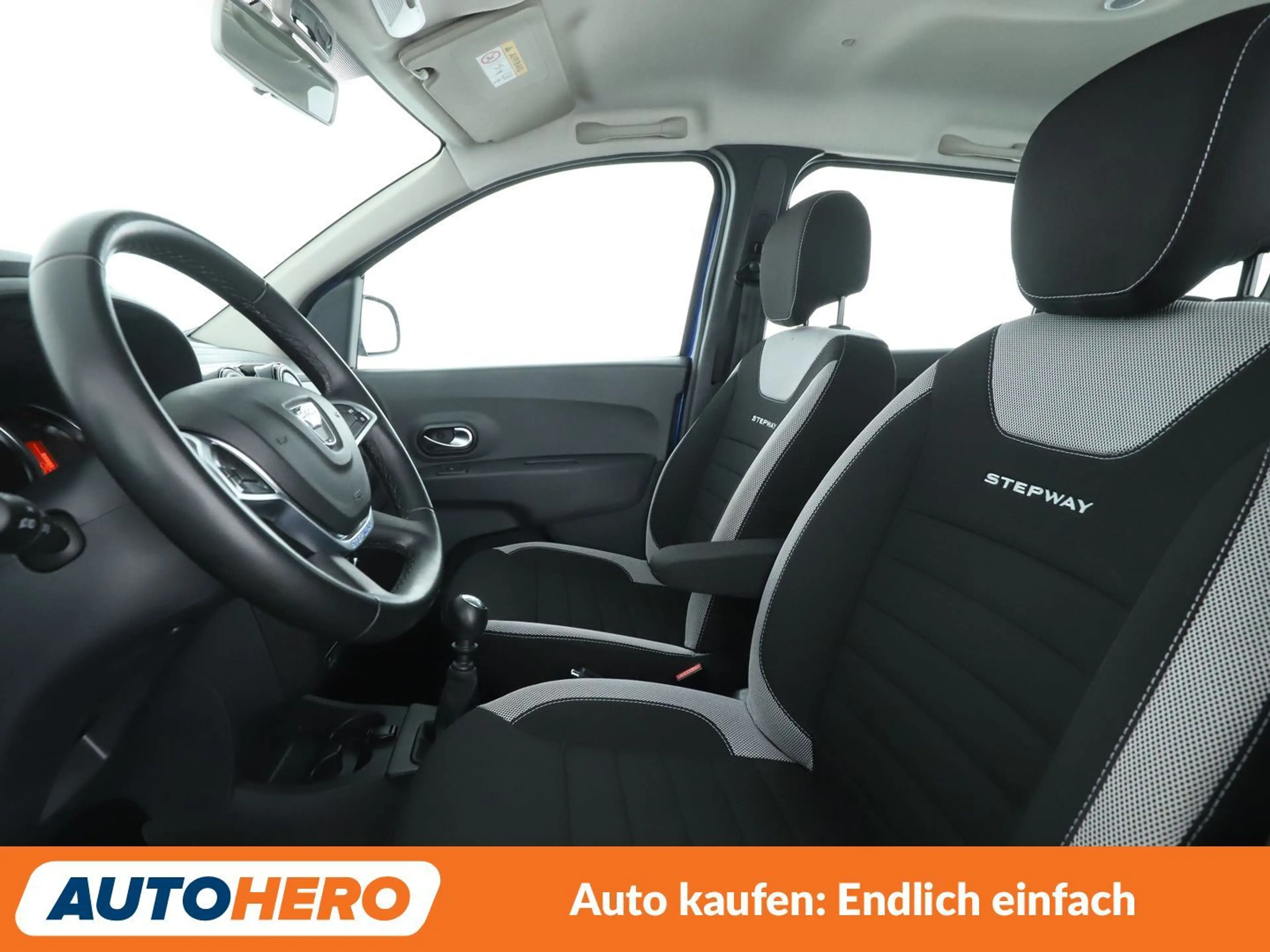Dacia Lodgy 1.5 Blue dCi Stepway *NAVI*CAM*SHZ*TEMPO*KLIMA* — photo 10