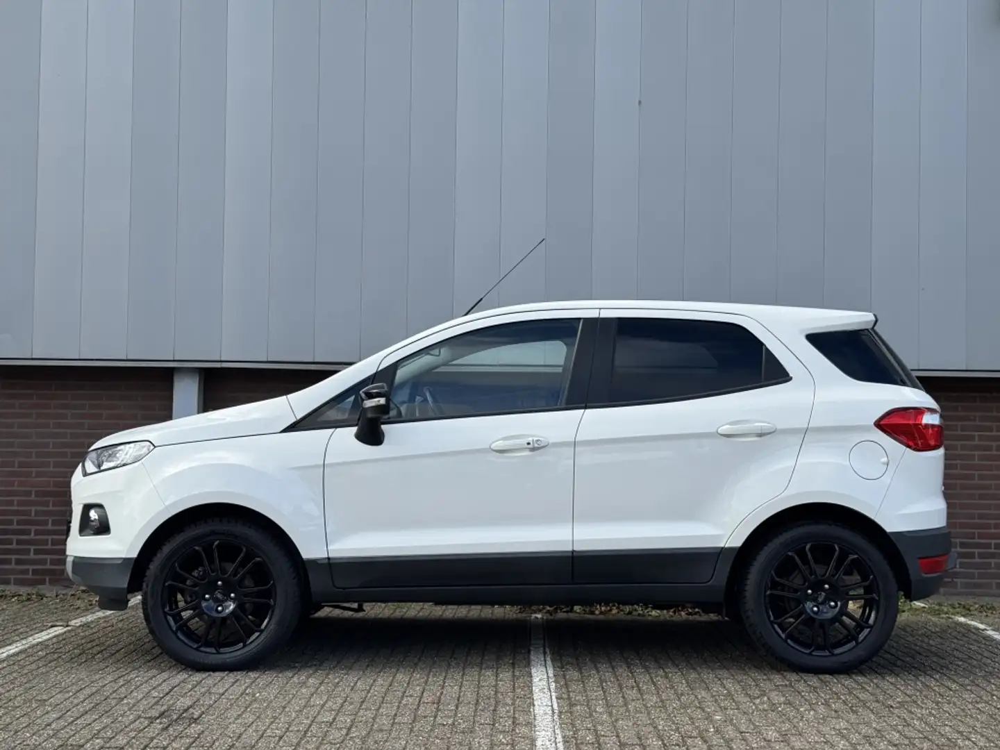 Ford EcoSport 1.0 EcoB. Titanium S Wit - 2