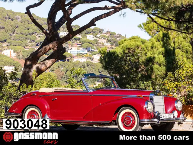 Mercedes-Benz 300