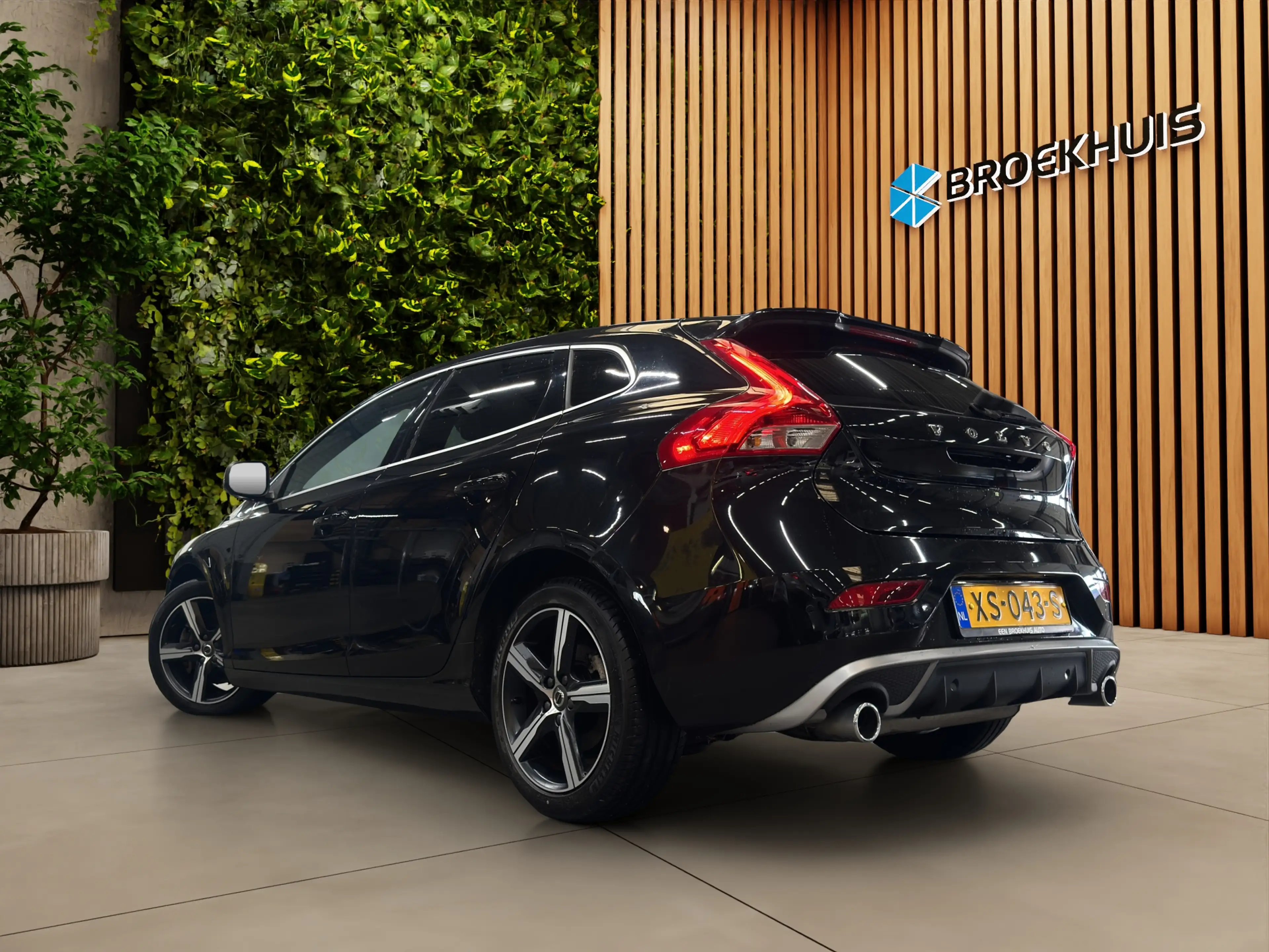 Volvo V40 1.5 T3 Polar+ Sport | Panoramadak | Stoelverwarmin — photo 29