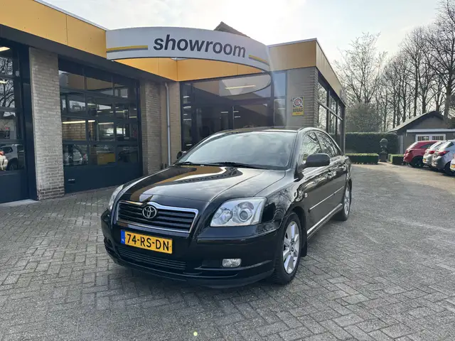 Toyota Avensis 1.8 VVTi Linea Luna Climate Control