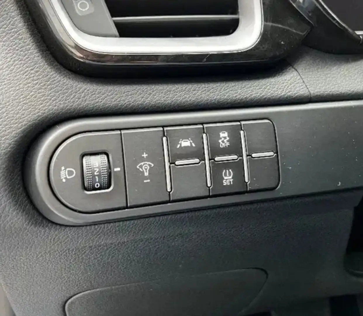Kia XCeed 1.6 crdi Style 115cv dct 7m - 2