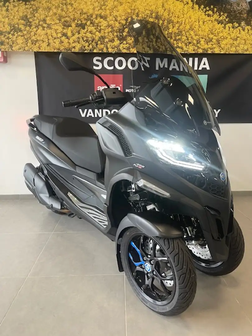 Piaggio MP3 400 Noir - 1