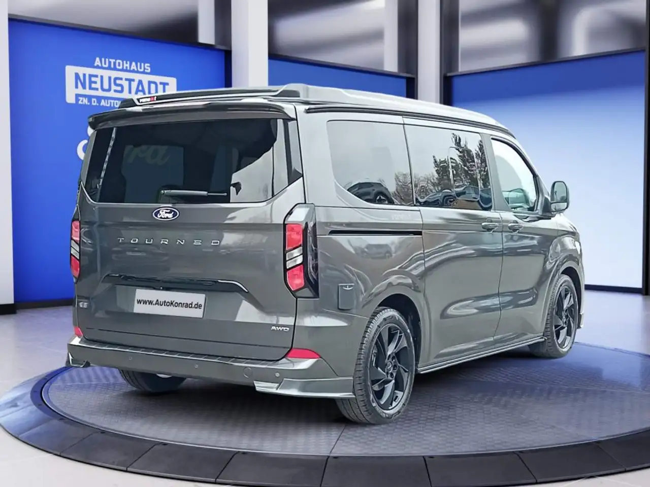 Ford Tourneo Custom 2026