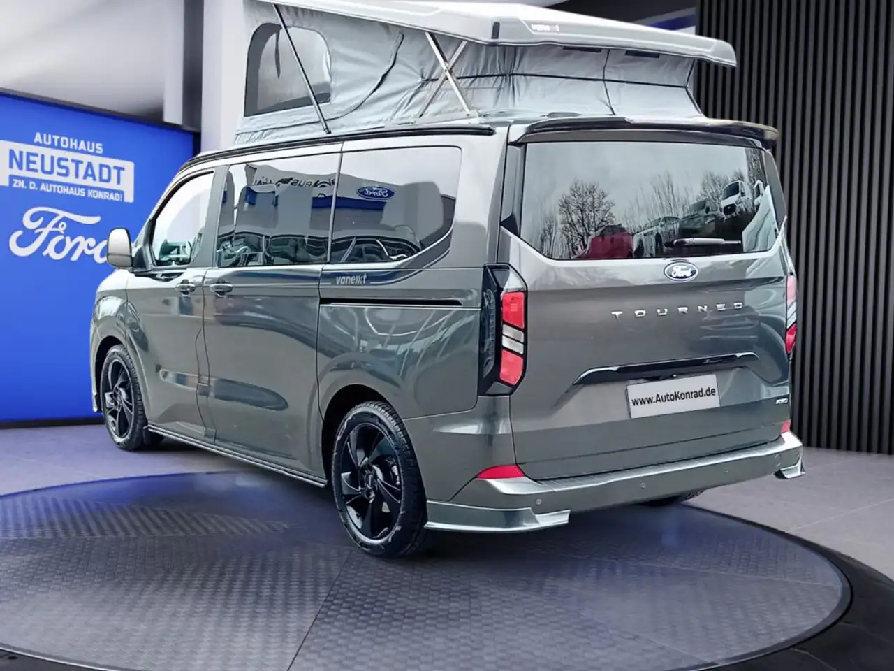 Ford Tourneo Custom 2026