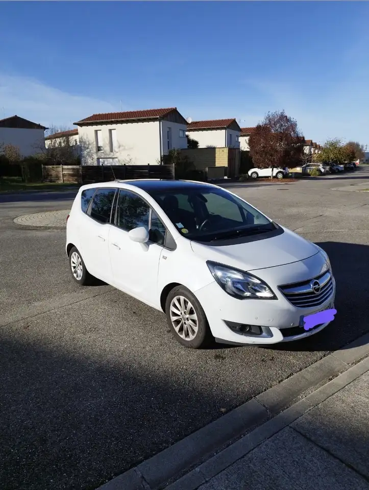 Opel Meriva 1.6 CDTI - 110 ch Start/Stop Cosmo Pack