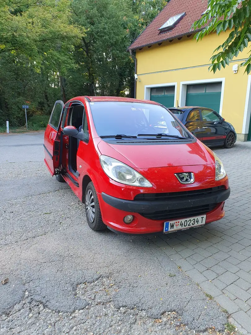 Peugeot 1007 Trendy 1,4 pickerl mit überzug bis 01.2027 Rot - 2