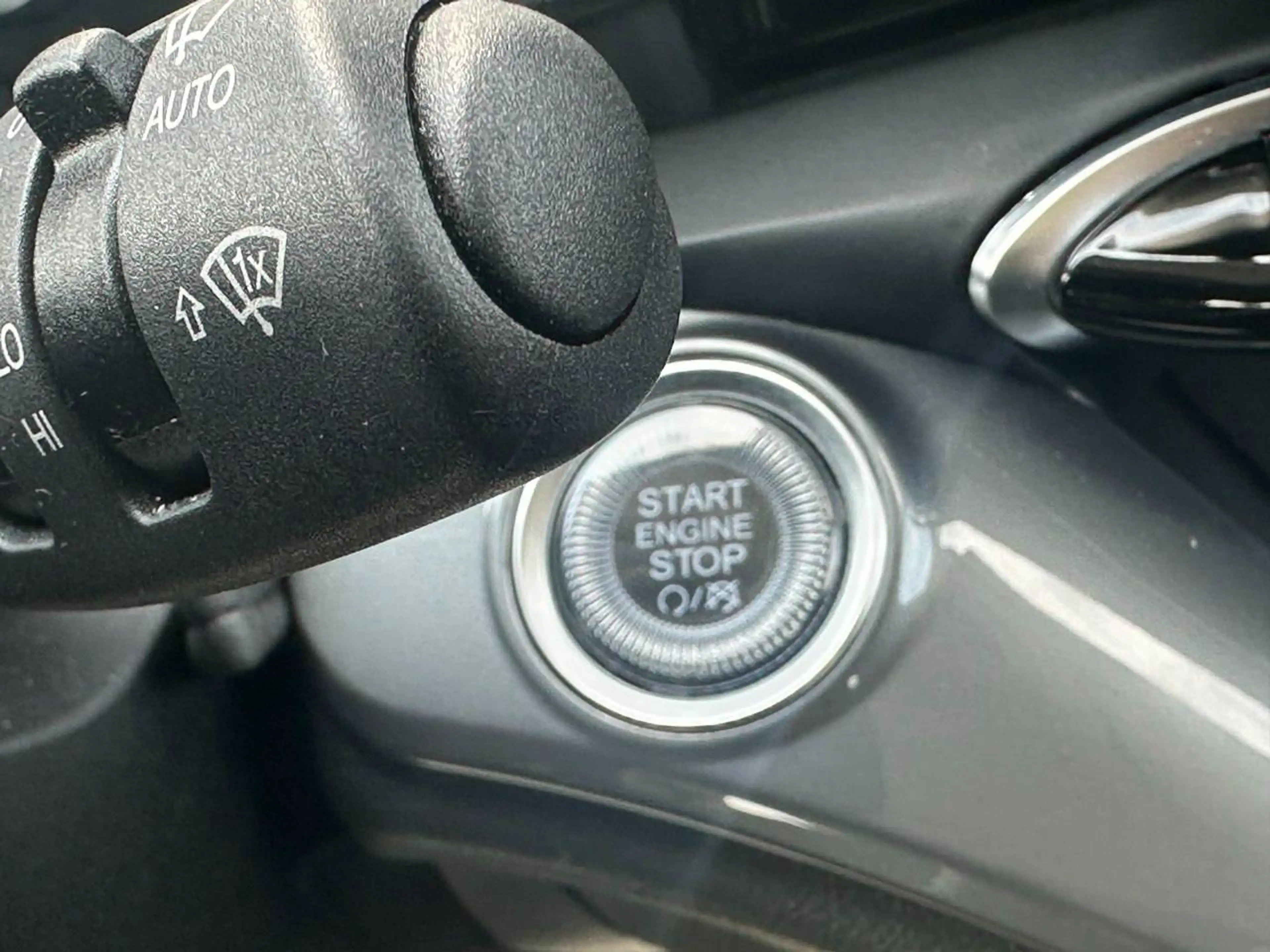 Fiat 500e LONG RANGE 300KM / CARPLAY - ALU - 9.000 KM - LANE CONTROL — photo 14