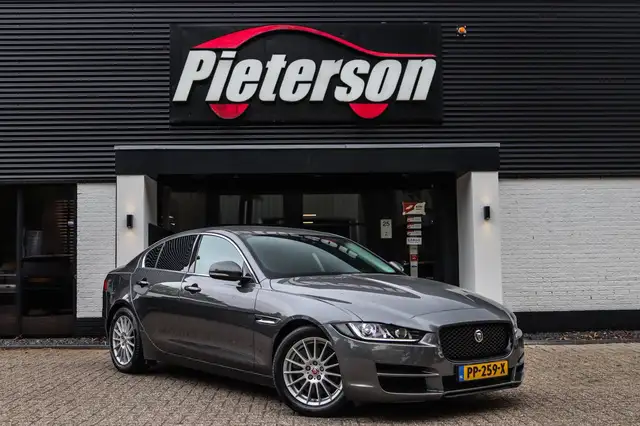 Jaguar XE 2.0 Prestige ORIGINEEL NL BTW! CAMERA LEDER XENON