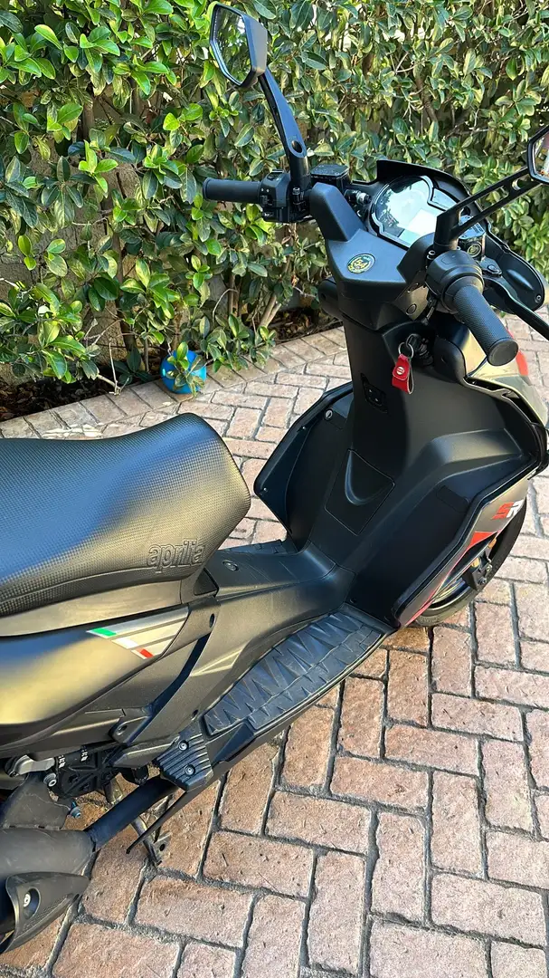 Aprilia SR 50 sr - 2