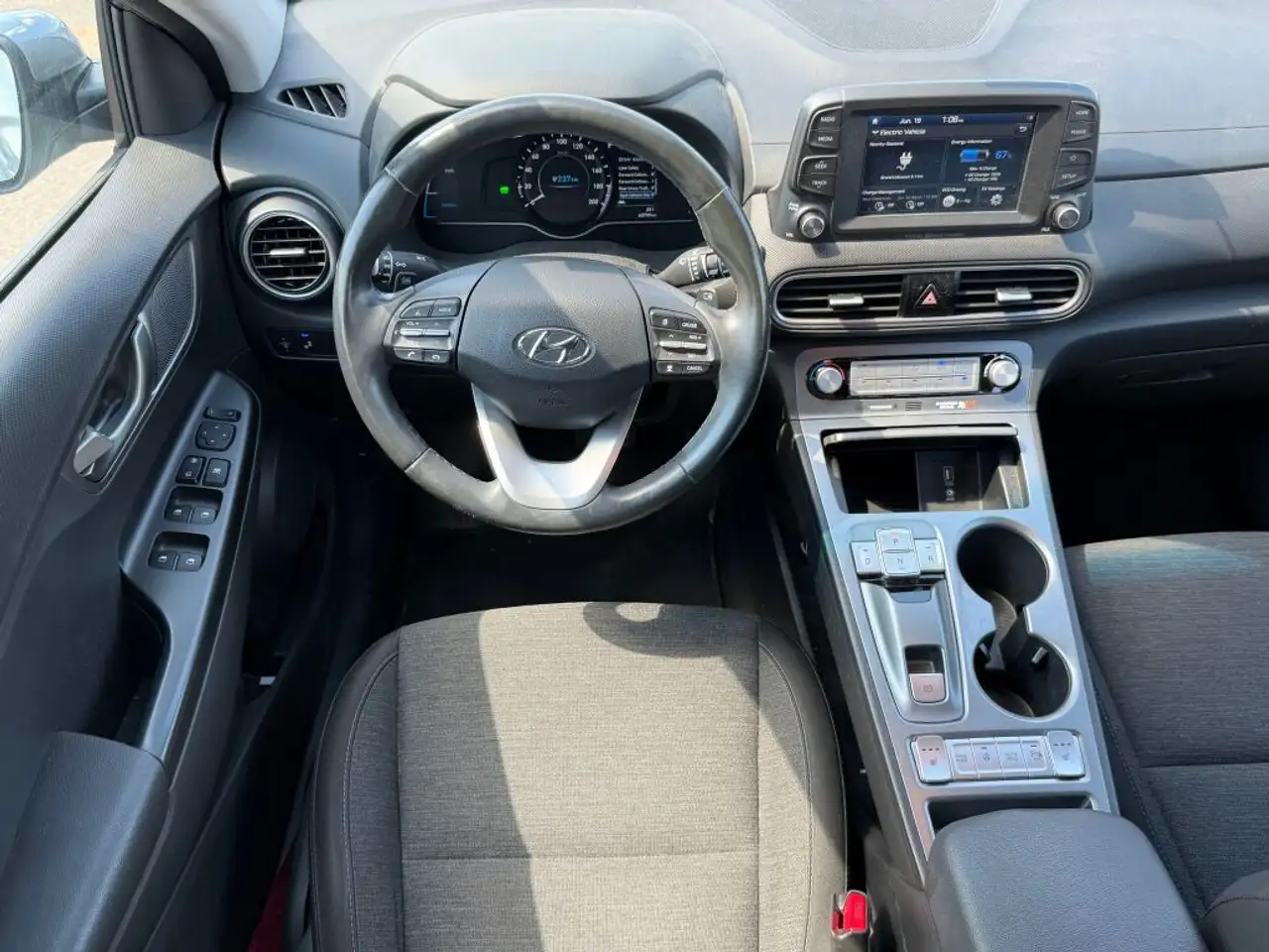 Hyundai KONA fotografie Hyundai KONA