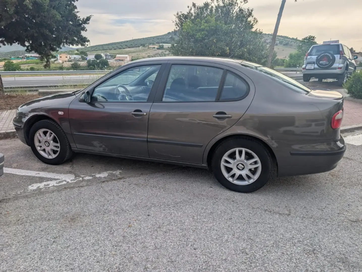 SEAT Toledo 1.6i Stella 105 Verde - 2