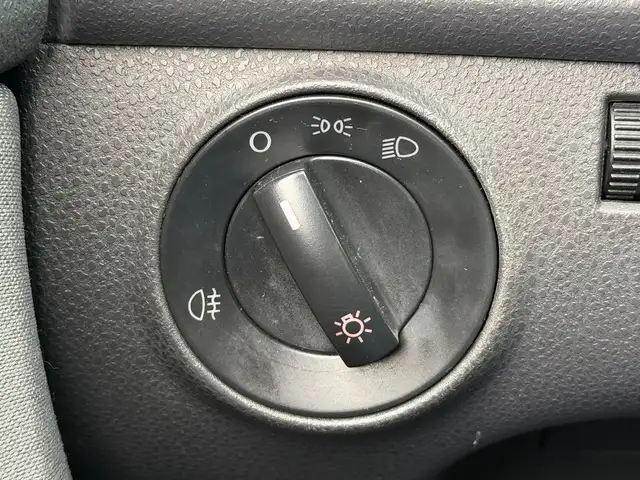 Volkswagen Polo view 20