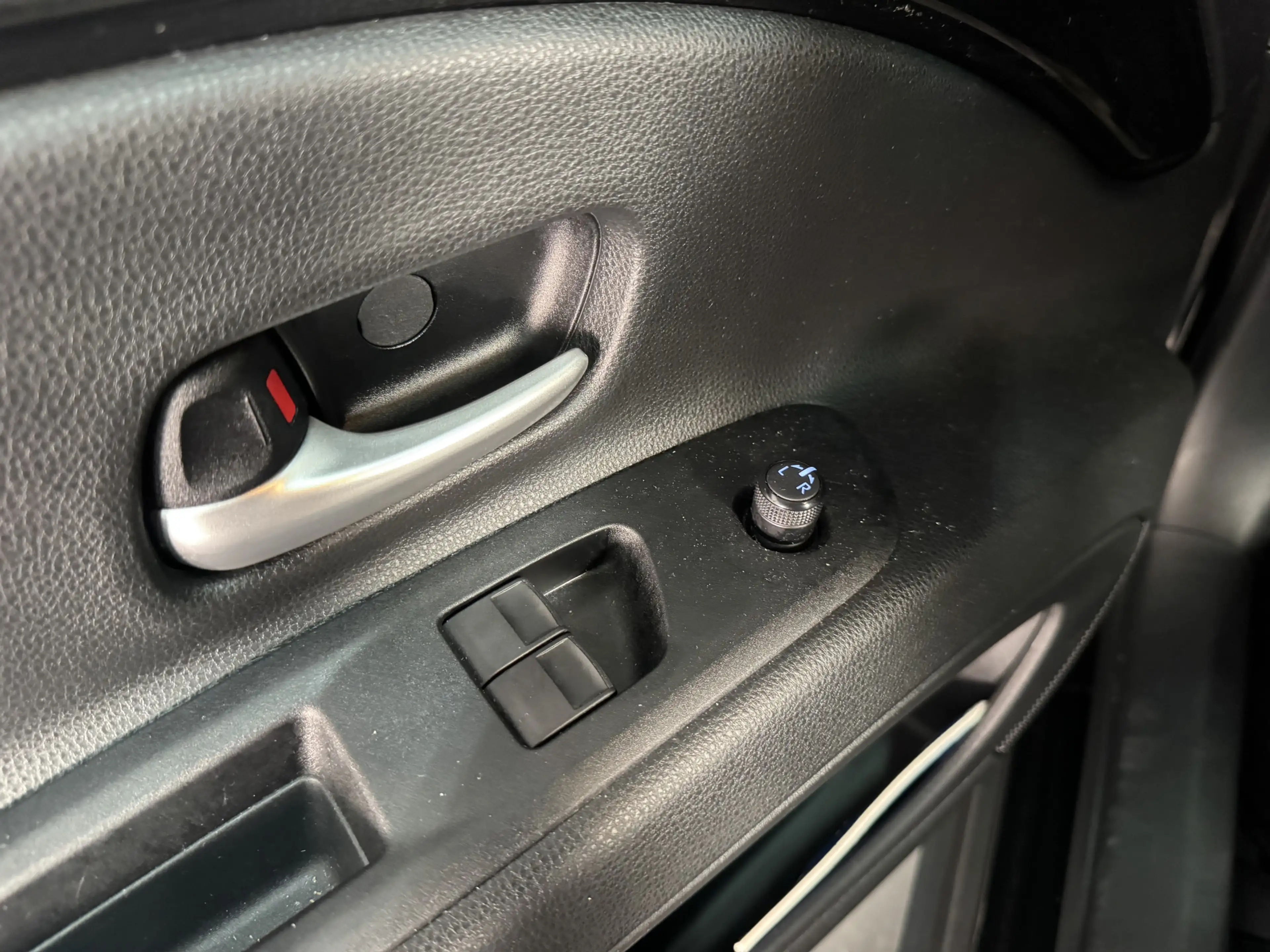 Toyota Aygo X 1.0 VVT-i MT first | CarPlay | Achteruitrijcamera — photo 8